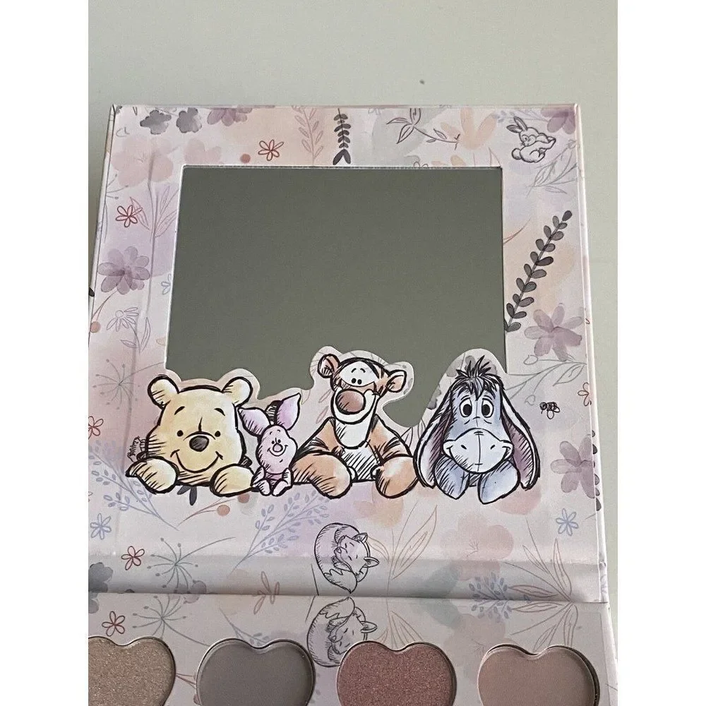Disney Winnie The Pooh Heart Shaped‎ Eyeshadow Palette With Mirror 12 Colors NEW